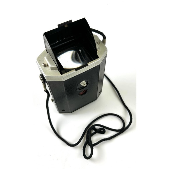Vintage Kodak Brownie Reflex Synchro Camera With Box - Picture 3 of 10